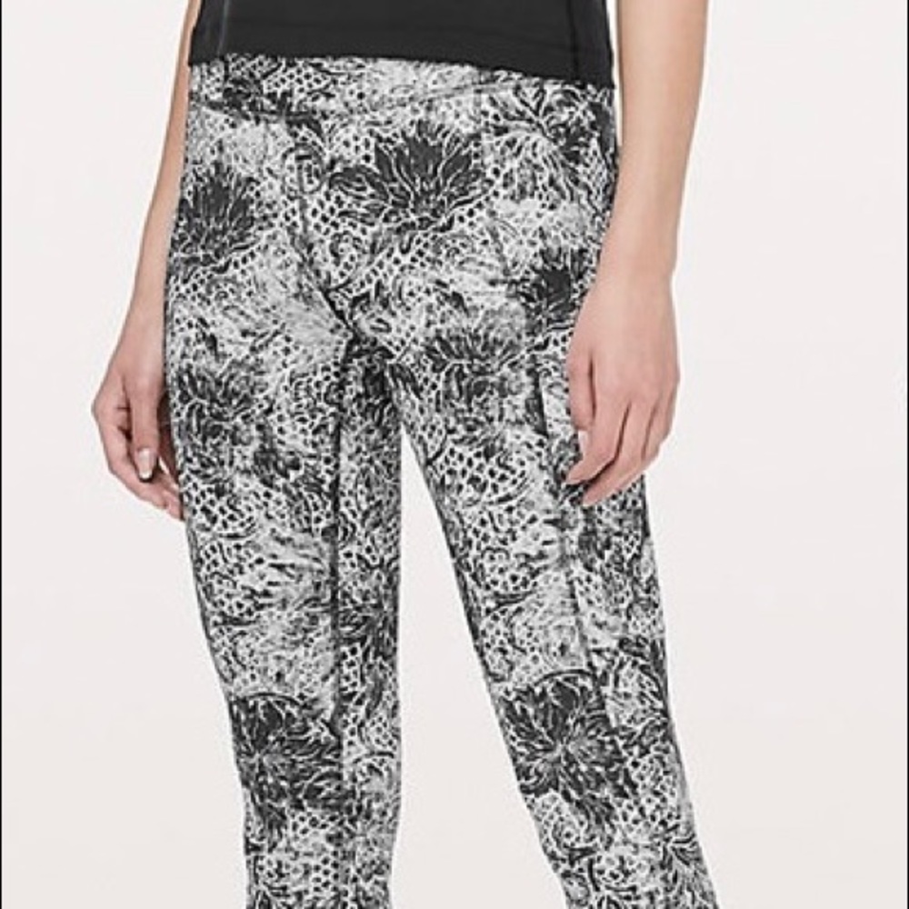 Lululemon Fast and Free Tight 25"
